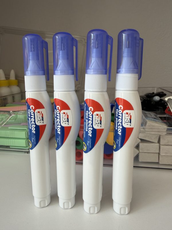 CORRECTOR EN PLUMA FAST